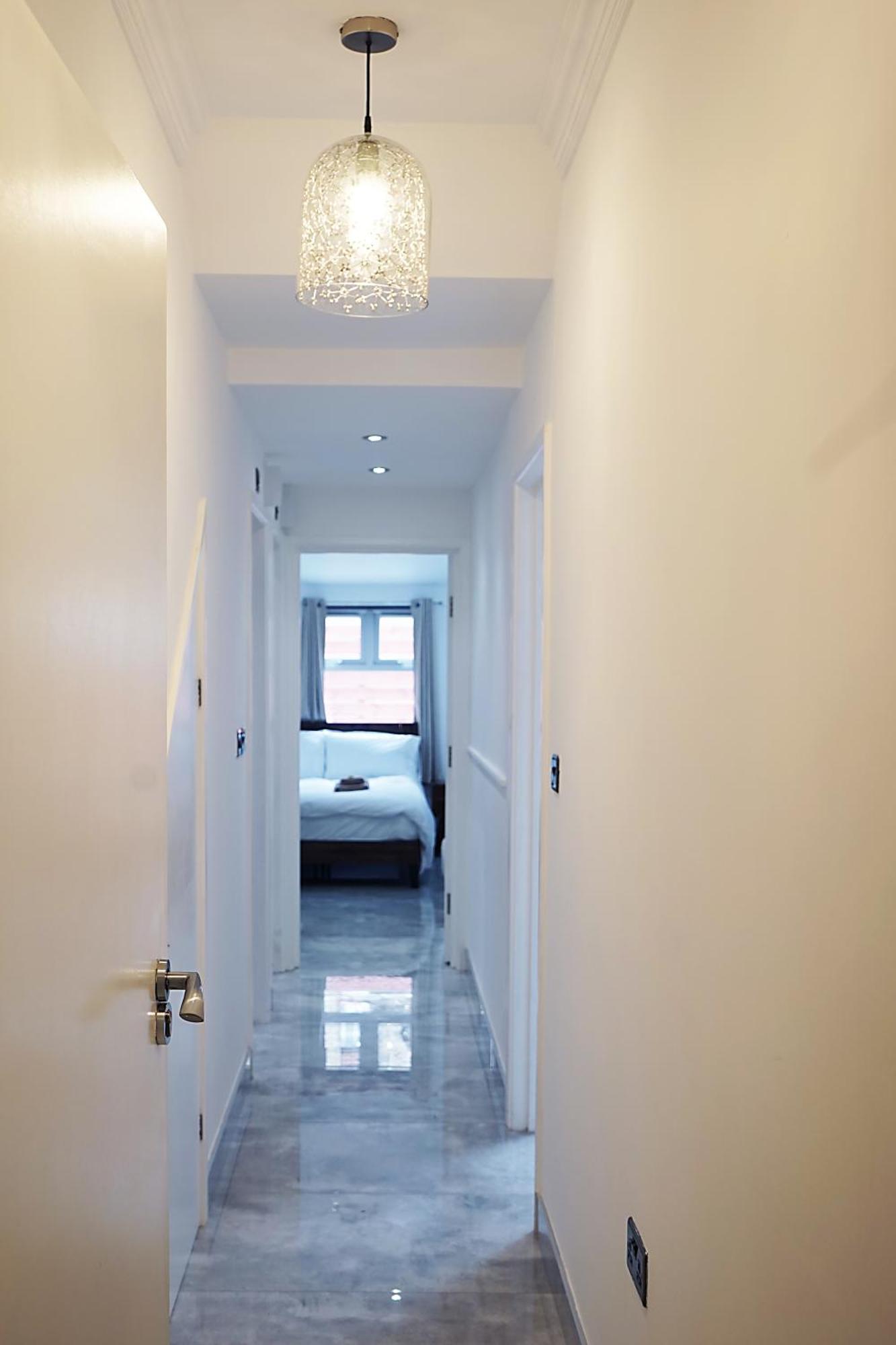 Вілла Luxury London House Sleeps 13, 2 Minutes To Metro Екстер'єр фото