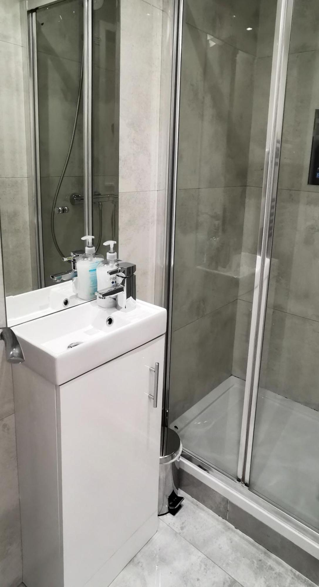 Вілла Luxury London House Sleeps 13, 2 Minutes To Metro Екстер'єр фото