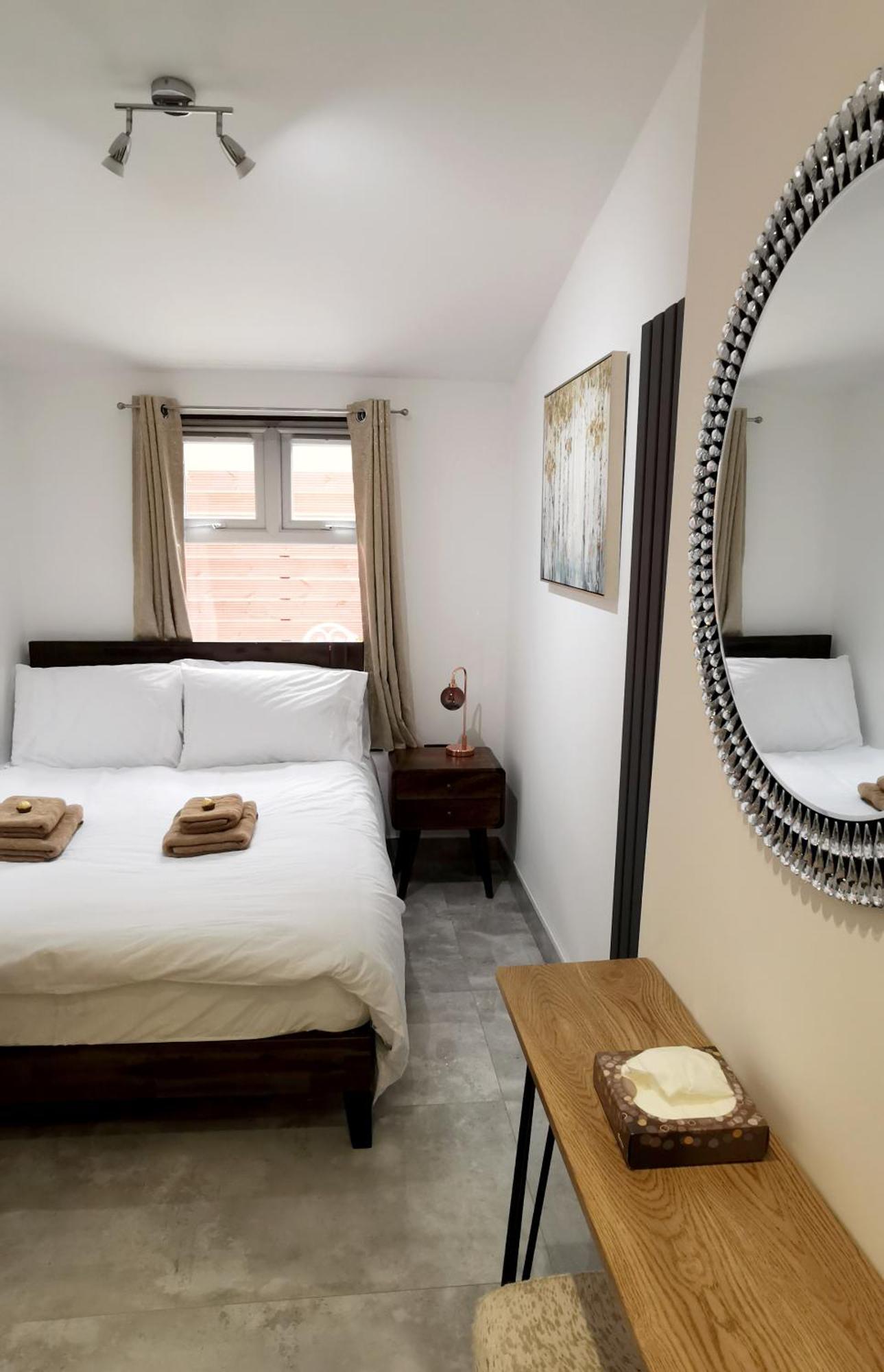 Вілла Luxury London House Sleeps 13, 2 Minutes To Metro Екстер'єр фото