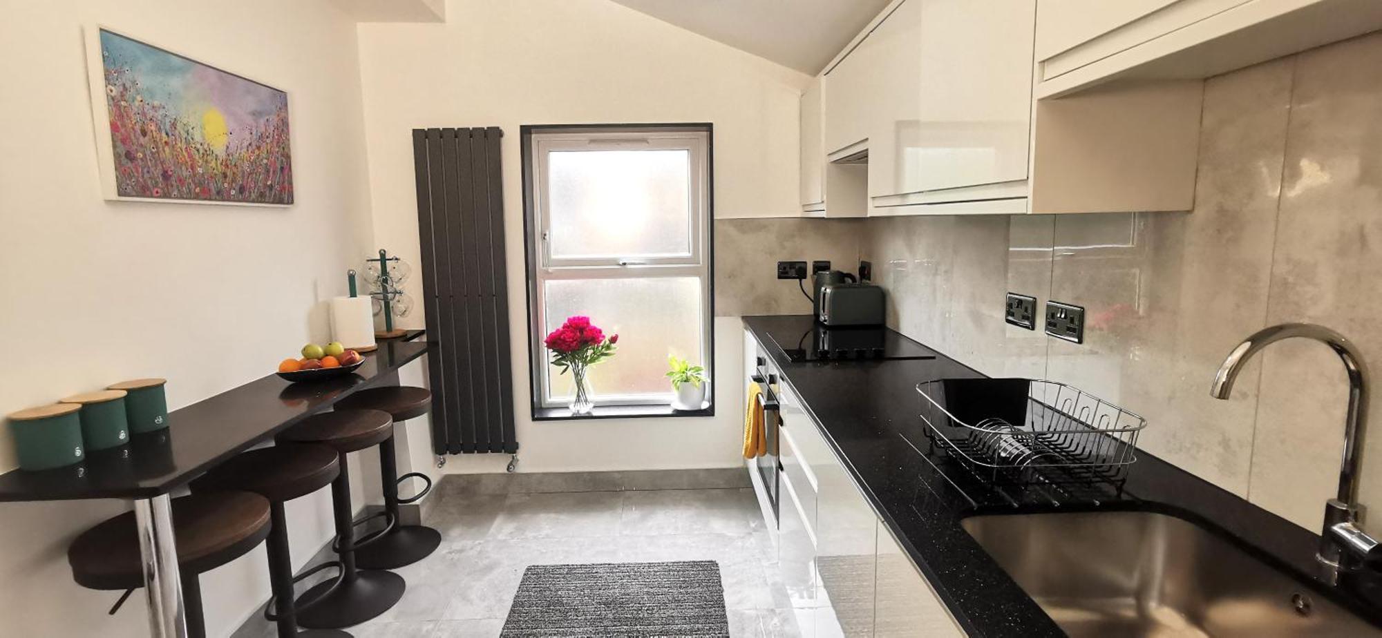 Вілла Luxury London House Sleeps 13, 2 Minutes To Metro Екстер'єр фото